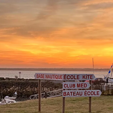 Maison 4 Pieces Pres De La Mer Avec Wifi Et Animaux Admis - Fr-1-705-36 *