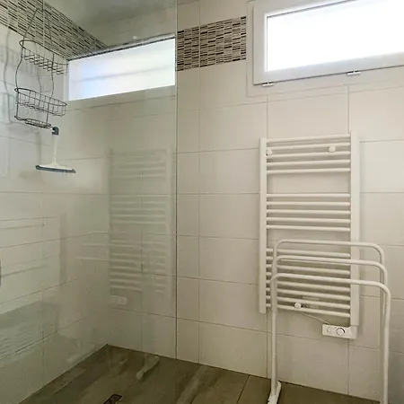 Maison 4 Pieces Pres Et Port La Palmyre - 7 Pers., Wifi, Animaux Ok, Parking, Patio, Menage Inclus - Fr-1-705-36