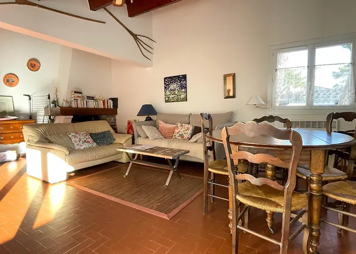 Hébergement de vacances Maison 4 Pièces Près Et Port La Palmyre - 7 Pers., Wifi, Animaux Ok, Parking, Patio, Ménage Inclus - Fr-1-705-36