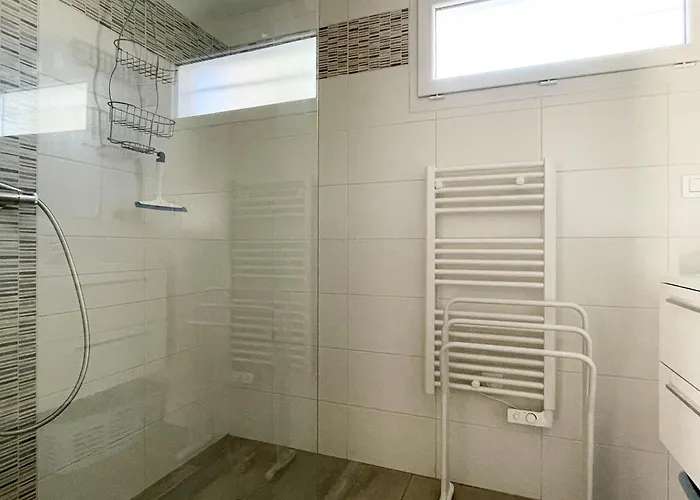 Maison 4 Pièces Près Et Port La Palmyre - 7 Pers., Wifi, Animaux Ok, Parking, Patio, Ménage Inclus - Fr-1-705-36